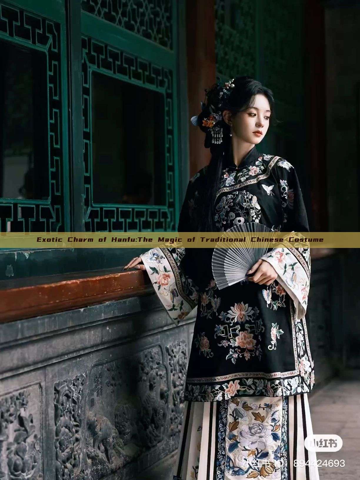 Exotic Charm of Hanfu:The Magic of Traditional Chinese Costume