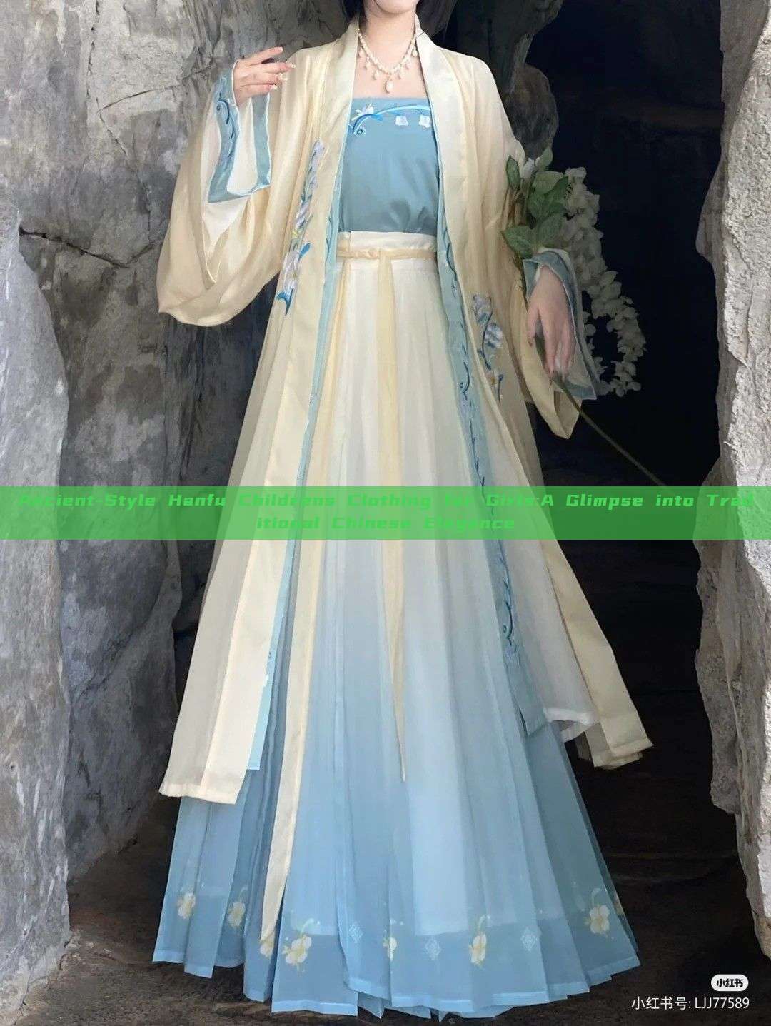 Ancient-Style Hanfu Childrens Clothing for Girls:A Glimpse into Traditional Chinese Elegance Ancient-Style Hanfu Childrens Clothing for Girls:A Glimpse into Traditional Chinese Elegance