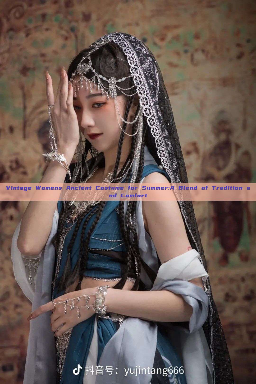 Vintage Womens Ancient Costume for Summer:A Blend of Tradition and Comfort Vintage Womens Ancient Costume for Summer:A Blend of Tradition and Comfort
