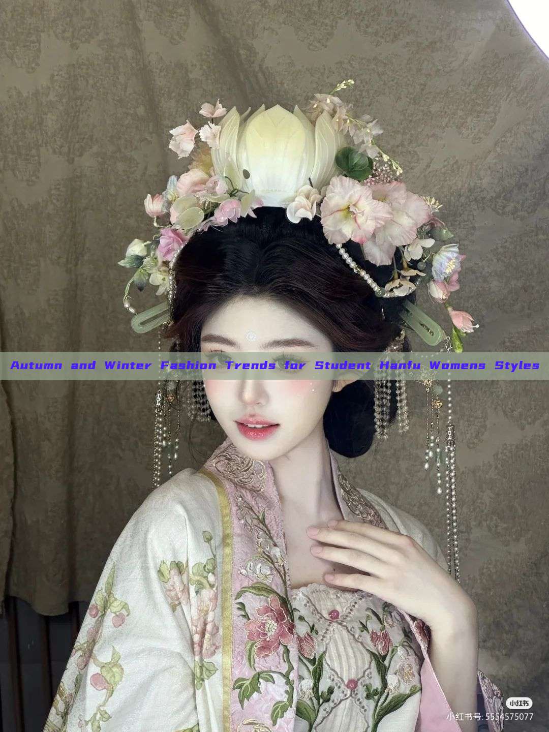 Autumn and Winter Fashion Trends for Student Hanfu Womens Styles Autumn and Winter Fashion Trends for Student Hanfu Womens Styles