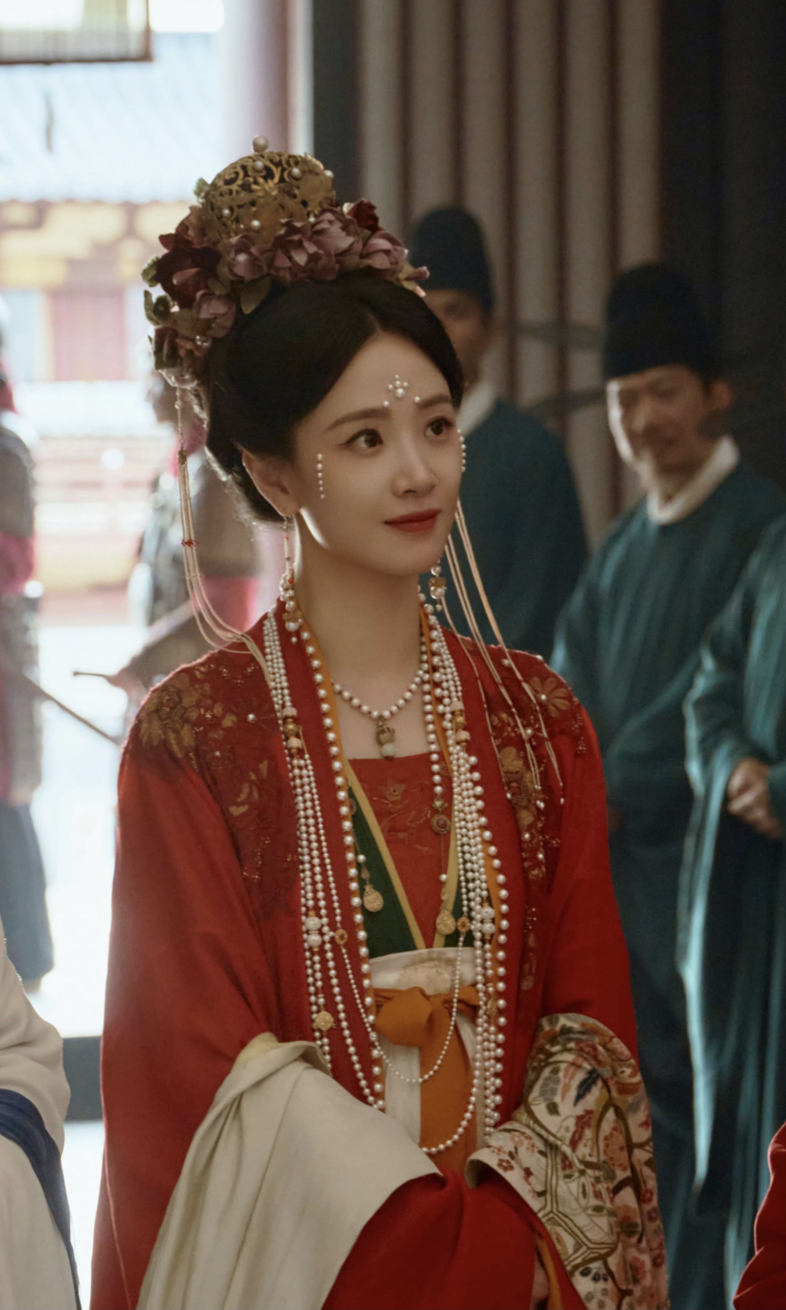 Styling Black Cheongsam with Shoes:A Guide to Perfection Styling Black Cheongsam with Shoes:A Guide to Perfection