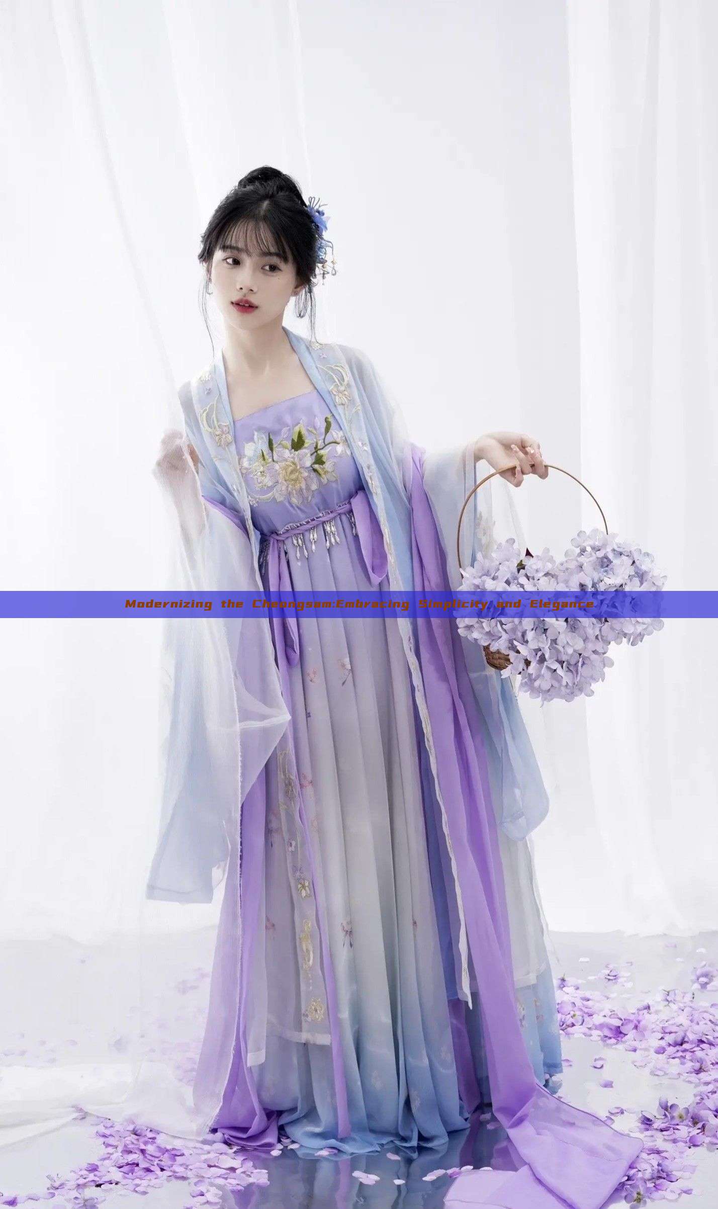 Modernizing the Cheongsam:Embracing Simplicity and Elegance Modernizing the Cheongsam:Embracing Simplicity and Elegance