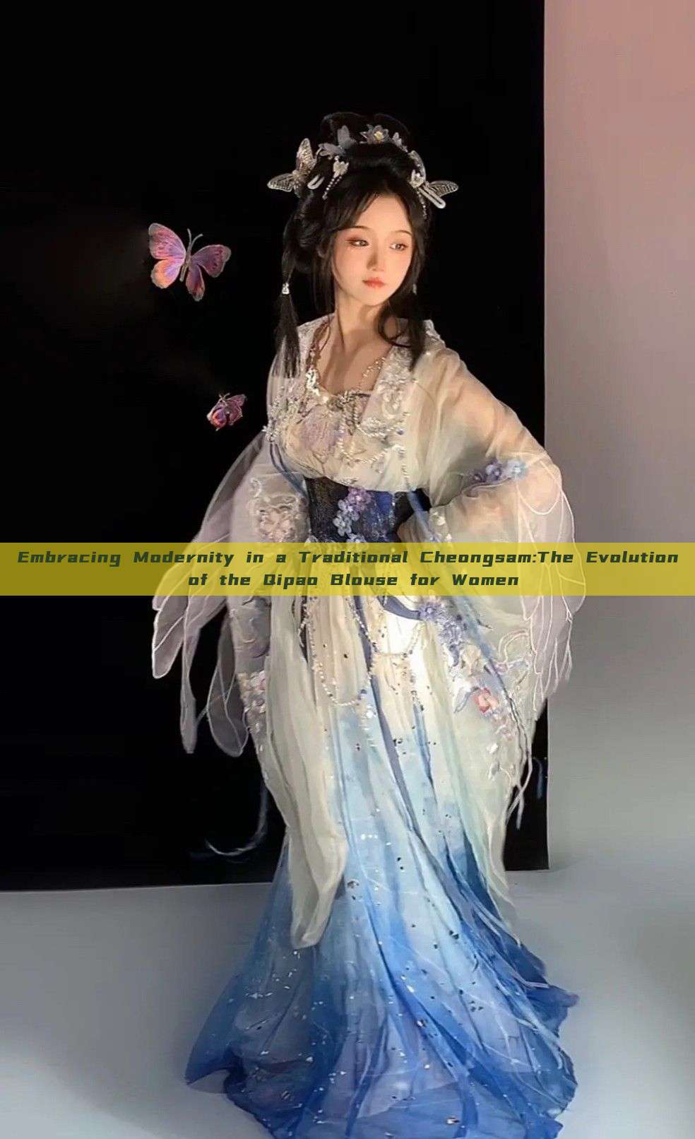 Embracing Modernity in a Traditional Cheongsam:The Evolution of the Qipao Blouse for Women Embracing Modernity in a Traditional Cheongsam:The Evolution of the Qipao Blouse for Women