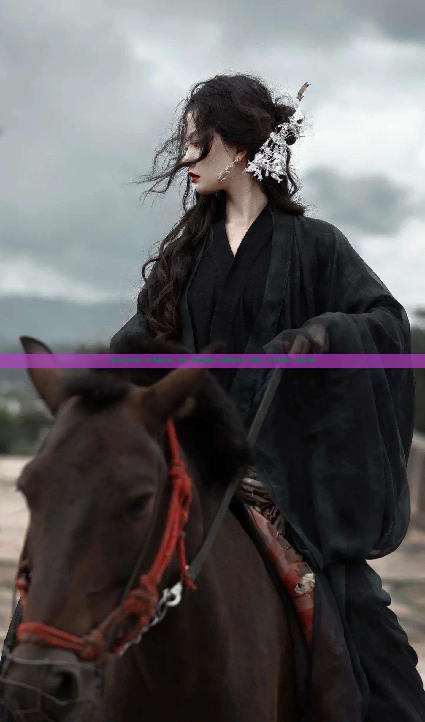 Ancient Charm of Hanfu Shoes for Little Girls Ancient Charm of Hanfu Shoes for Little Girls