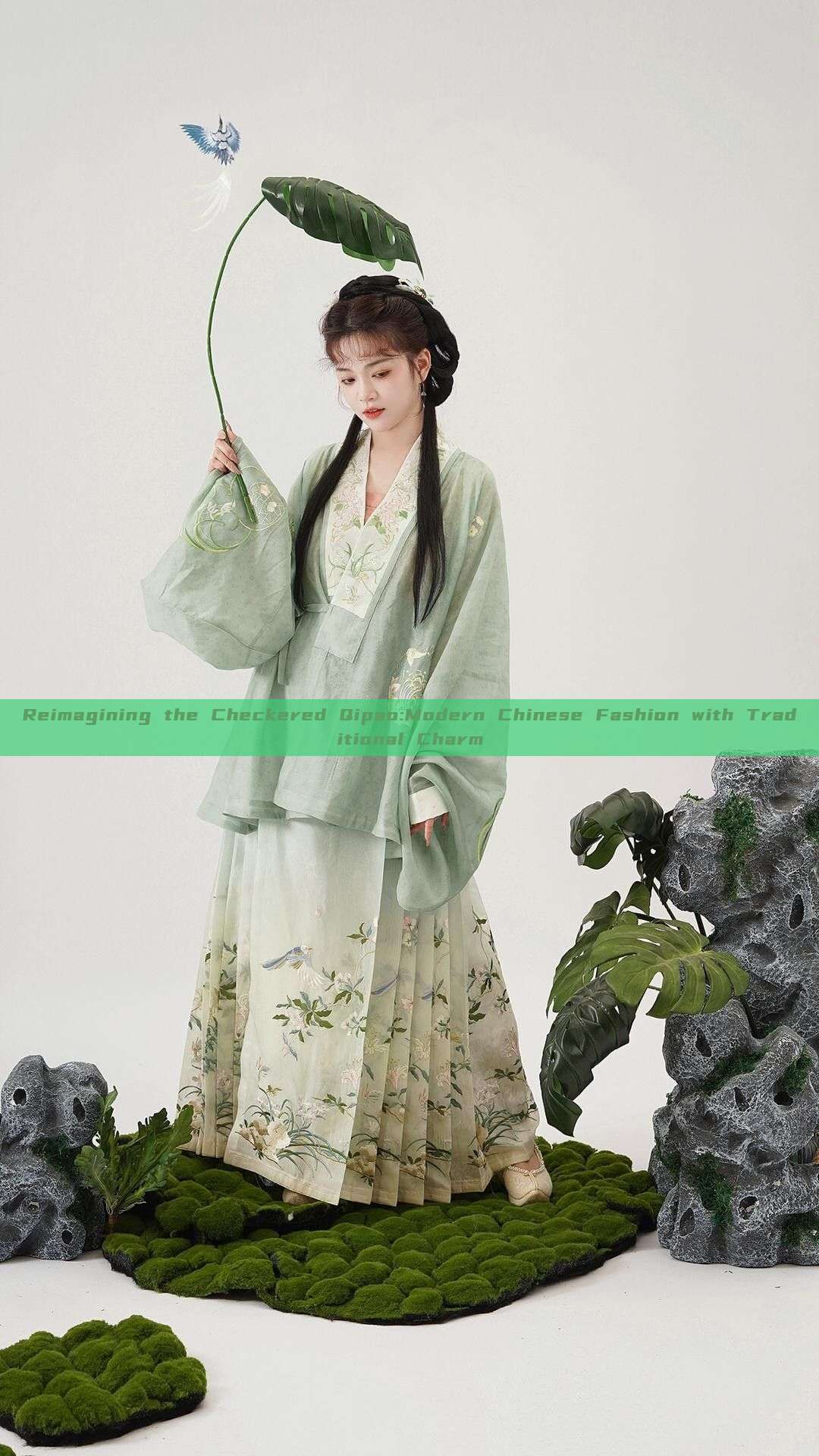 Reimagining the Checkered Qipao:Modern Chinese Fashion with Traditional Charm Reimagining the Checkered Qipao:Modern Chinese Fashion with Traditional Charm