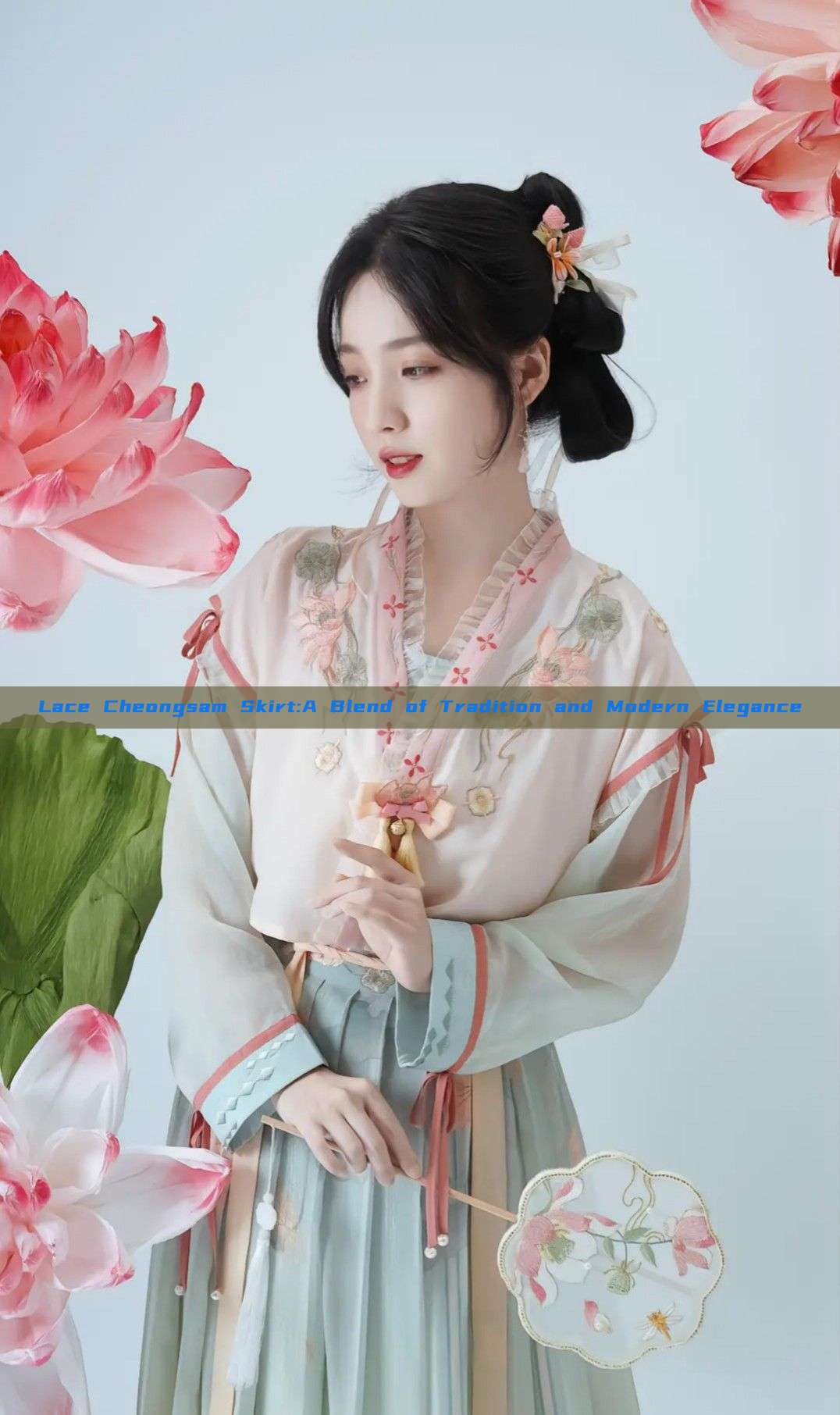 Lace Cheongsam Skirt:A Blend of Tradition and Modern Elegance Lace Cheongsam Skirt:A Blend of Tradition and Modern Elegance