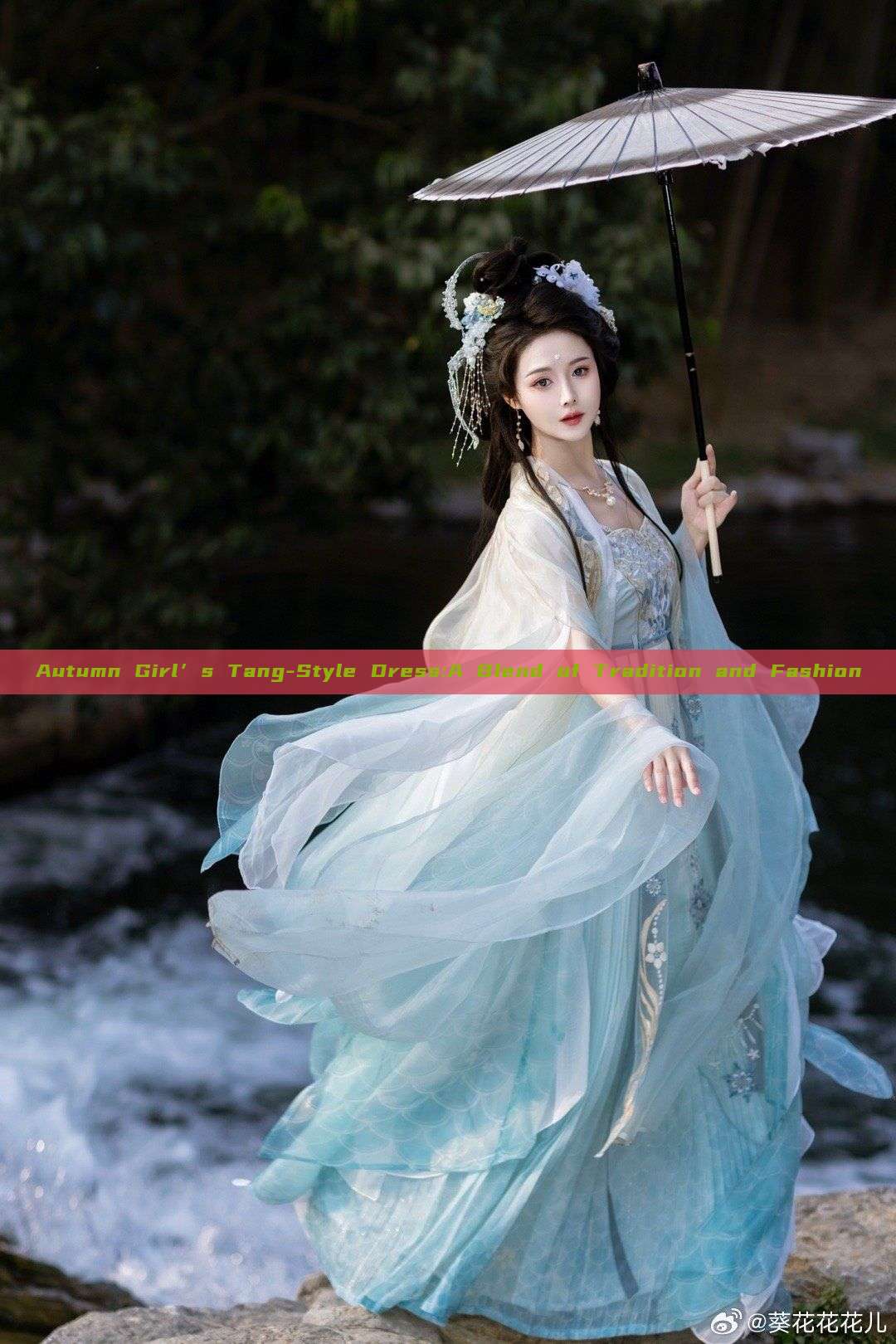 Autumn Girl’s Tang-Style Dress:A Blend of Tradition and Fashion