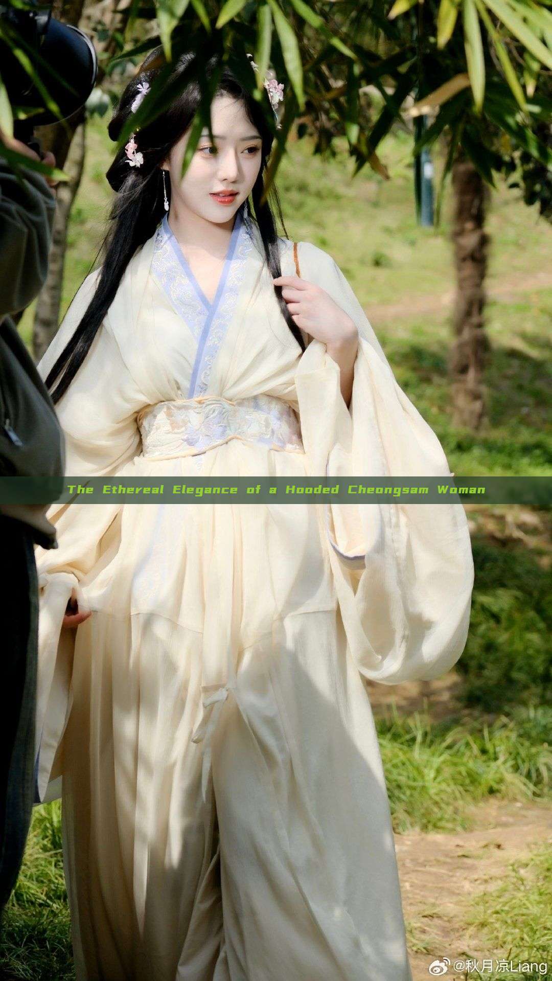 The Ethereal Elegance of a Hooded Cheongsam Woman The Ethereal Elegance of a Hooded Cheongsam Woman