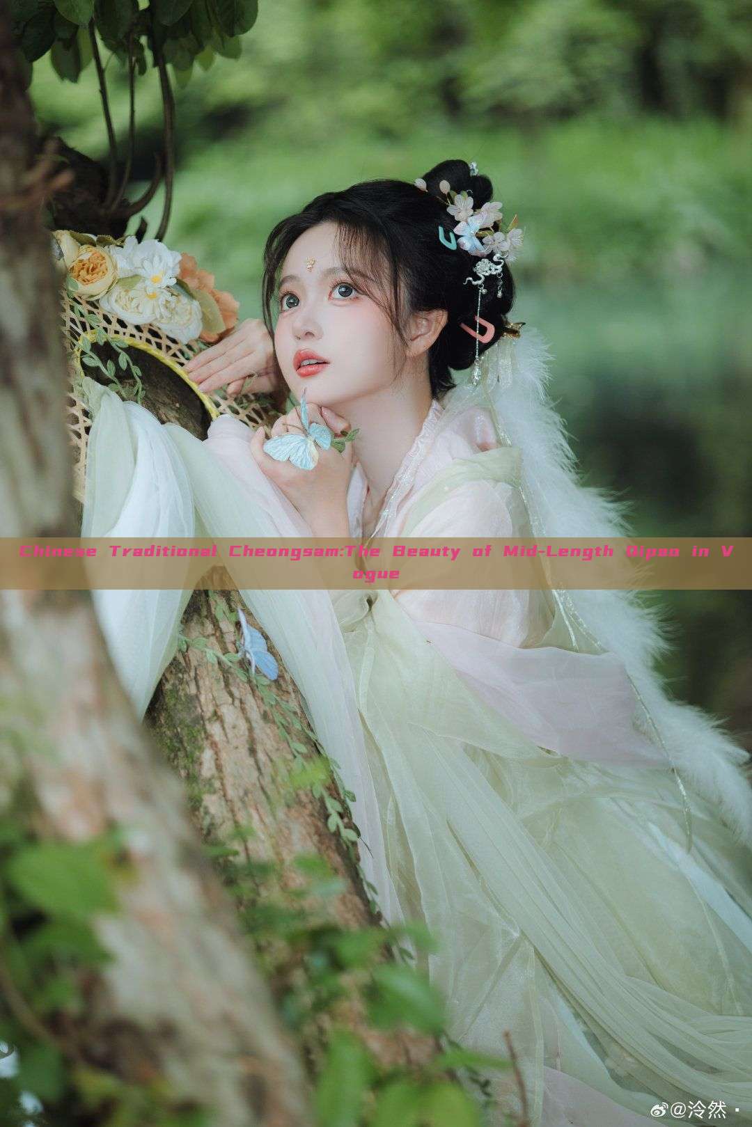 Chinese Traditional Cheongsam:The Beauty of Mid-Length Qipao in Vogue Chinese Traditional Cheongsam:The Beauty of Mid-Length Qipao in Vogue
