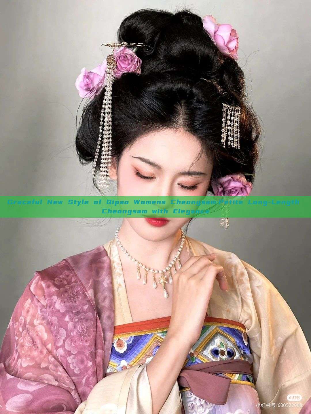 Graceful New Style of Qipao Womens Cheongsam:Petite Long-Length Cheongsam with Elegance Graceful New Style of Qipao Womens Cheongsam:Petite Long-Length Cheongsam with Elegance