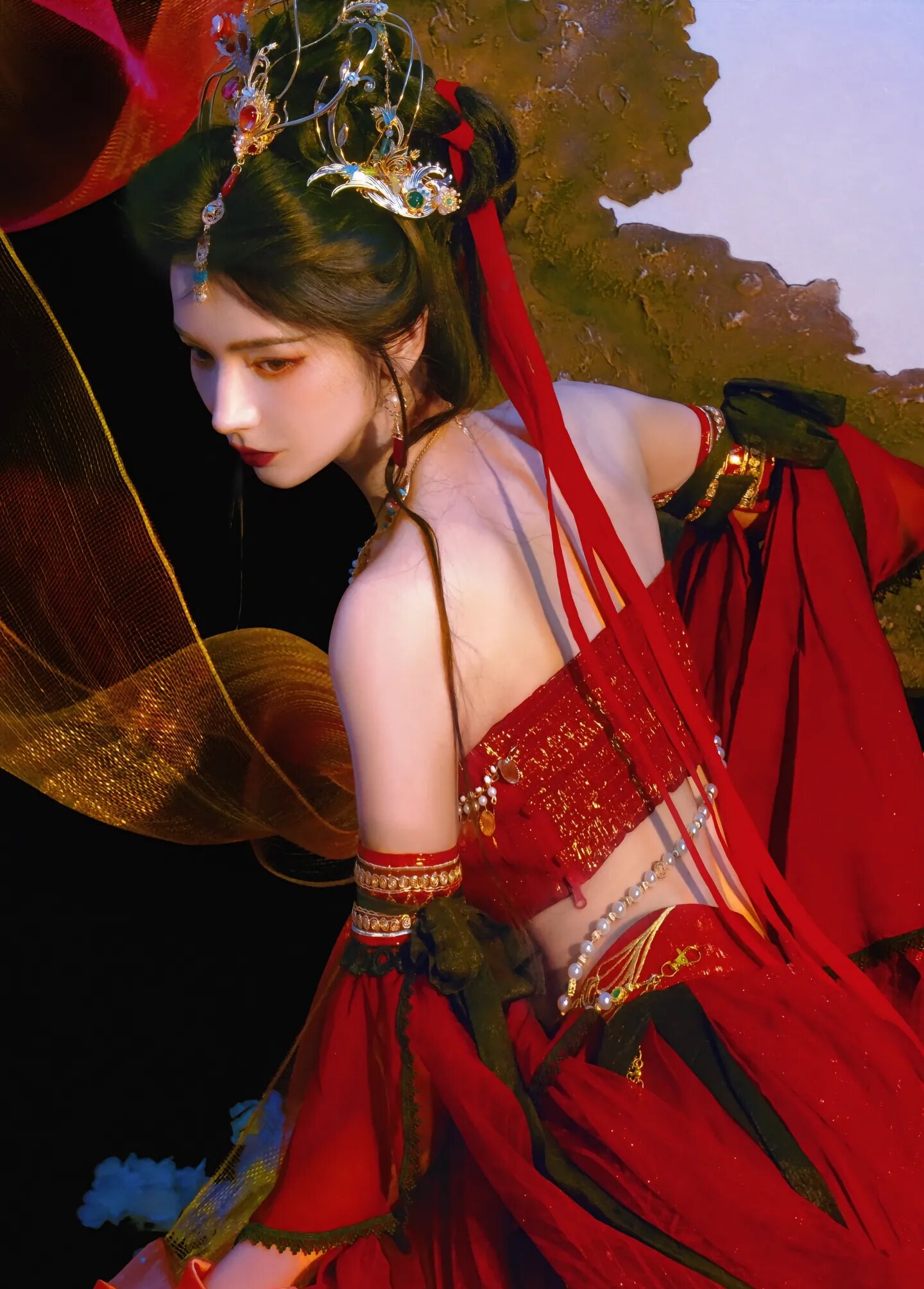 The Elegance of Cheongsam and Ear Jewelry in the Republic of China Era The Elegance of Cheongsam and Ear Jewelry in the Republic of China Era