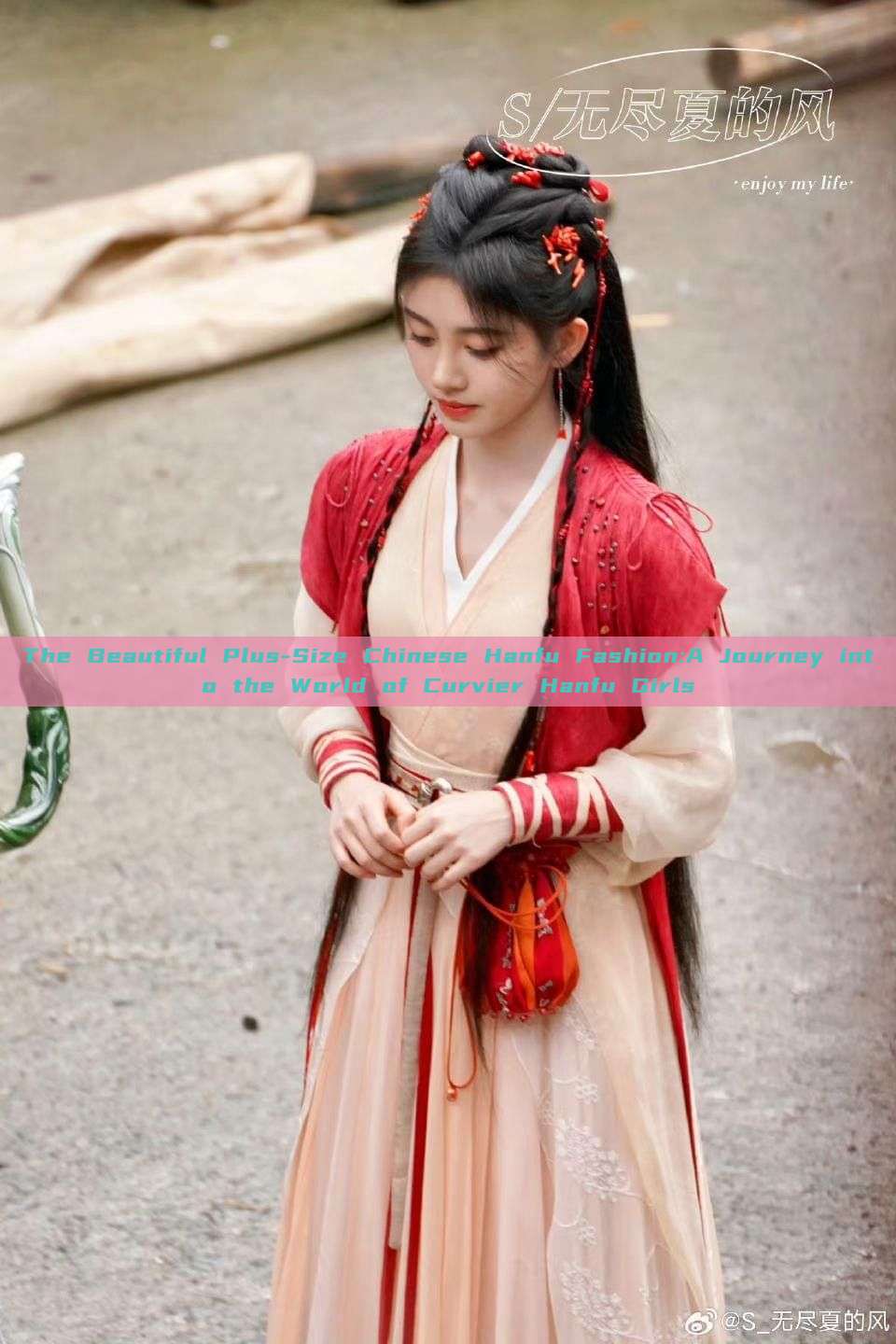 The Beautiful Plus-Size Chinese Hanfu Fashion:A Journey into the World of Curvier Hanfu Girls The Beautiful Plus-Size Chinese Hanfu Fashion:A Journey into the World of Curvier Hanfu Girls