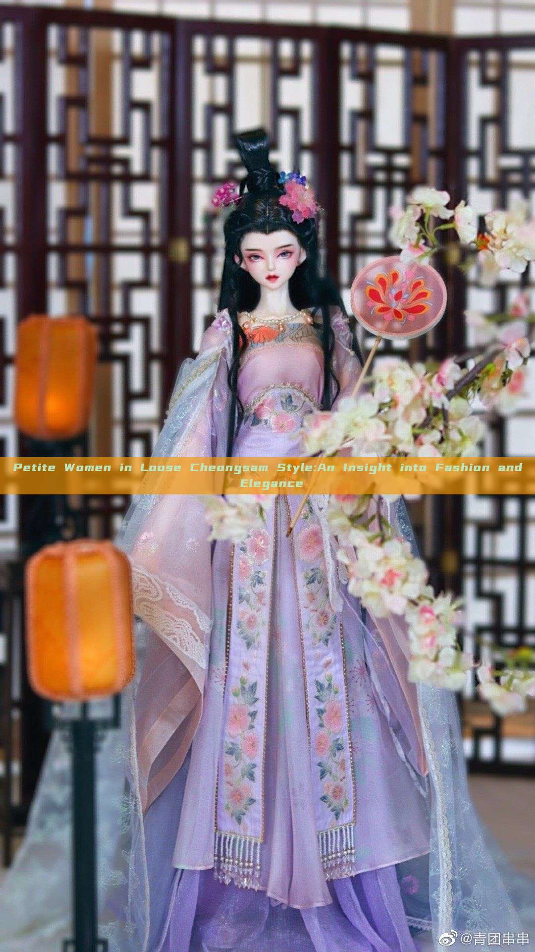 Petite Women in Loose Cheongsam Style:An Insight into Fashion and Elegance Petite Women in Loose Cheongsam Style:An Insight into Fashion and Elegance