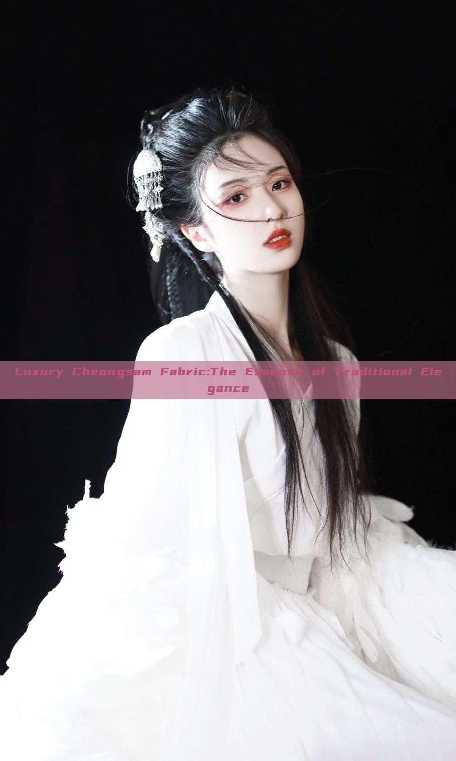 Luxury Cheongsam Fabric:The Essence of Traditional Elegance Luxury Cheongsam Fabric:The Essence of Traditional Elegance