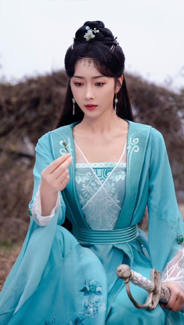 Long Cheongsam Elegance with Snowy Chenille Trim Long Cheongsam Elegance with Snowy Chenille Trim