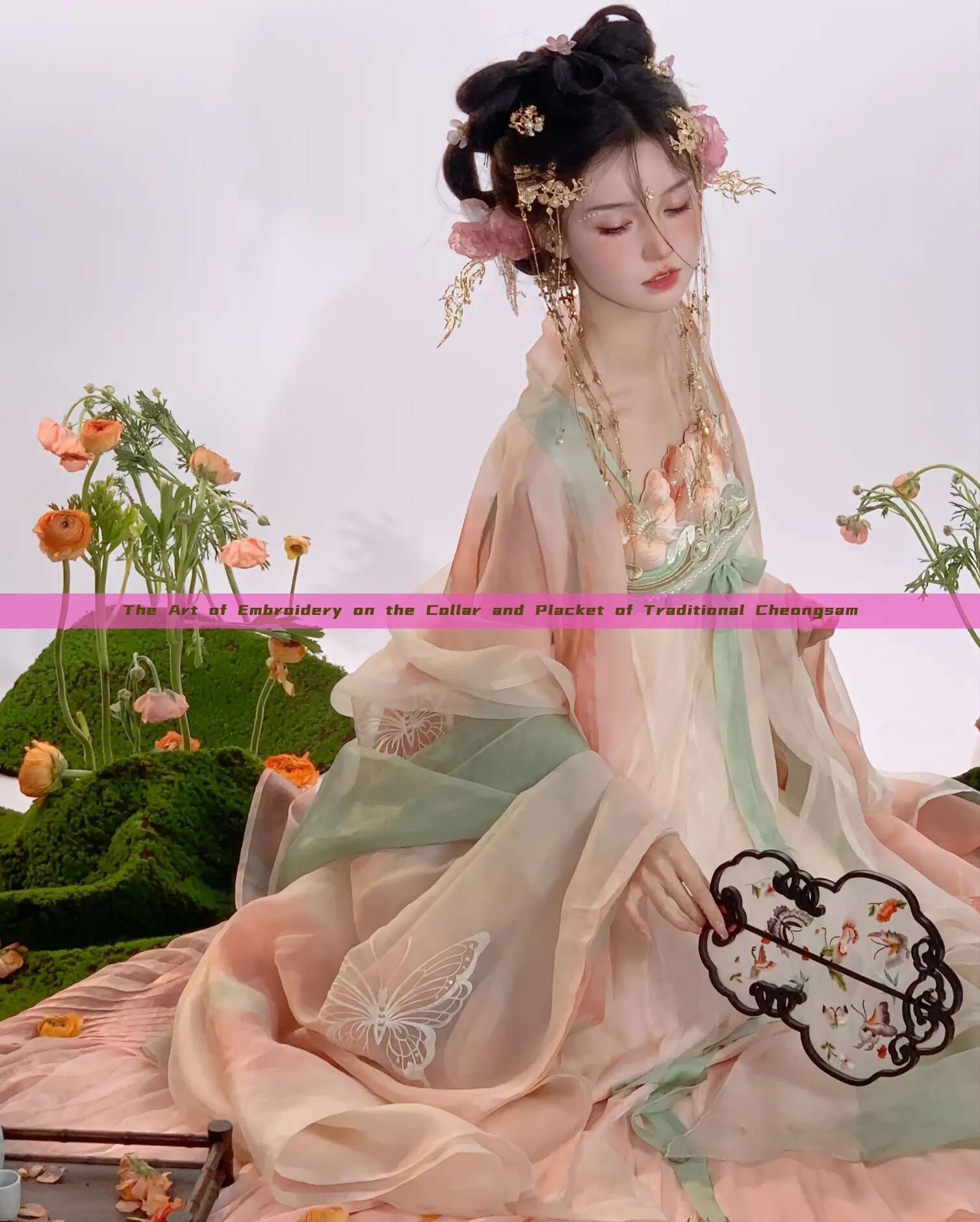 The Art of Embroidery on the Collar and Placket of Traditional Cheongsam The Art of Embroidery on the Collar and Placket of Traditional Cheongsam