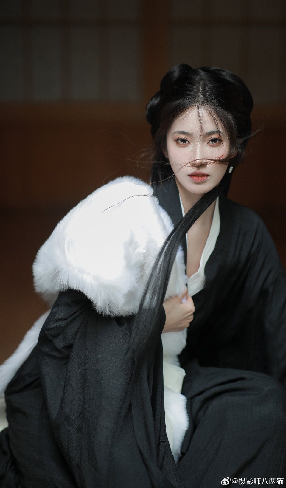 Adult Hanfu Headwear:The Resurgence of Traditional Flower-Decorated Hair Accessories Adult Hanfu Headwear:The Resurgence of Traditional Flower-Decorated Hair Accessories