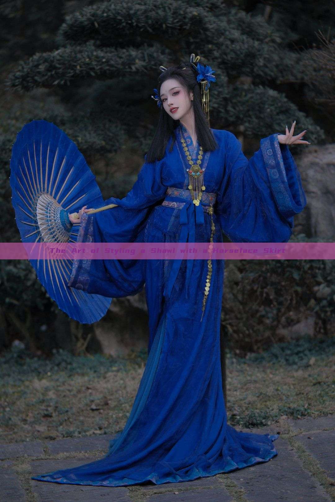 The Art of Styling a Shawl with a Horseface Skirt The Art of Styling a Shawl with a Horseface Skirt