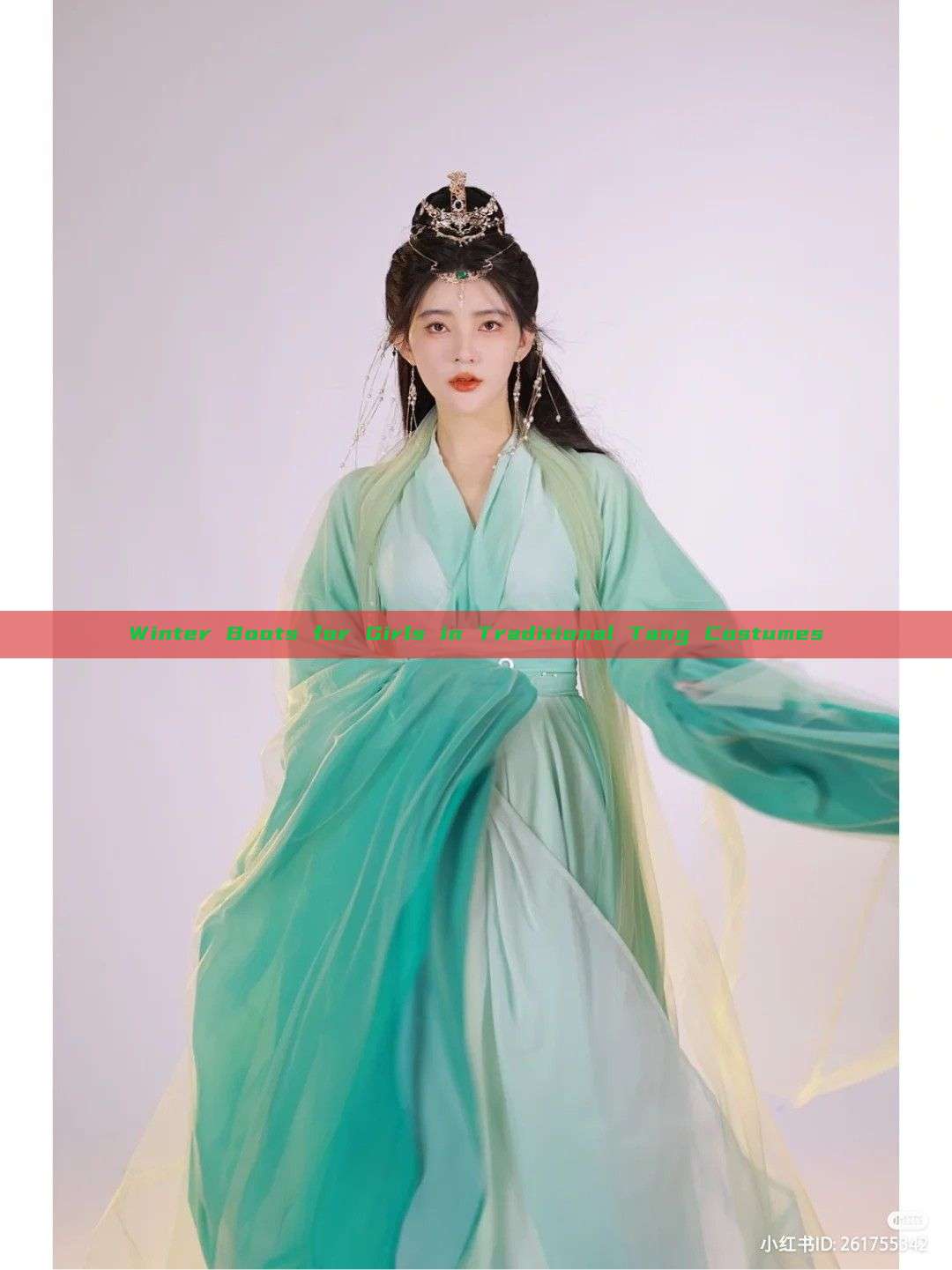 Winter Boots for Girls in Traditional Tang Costumes