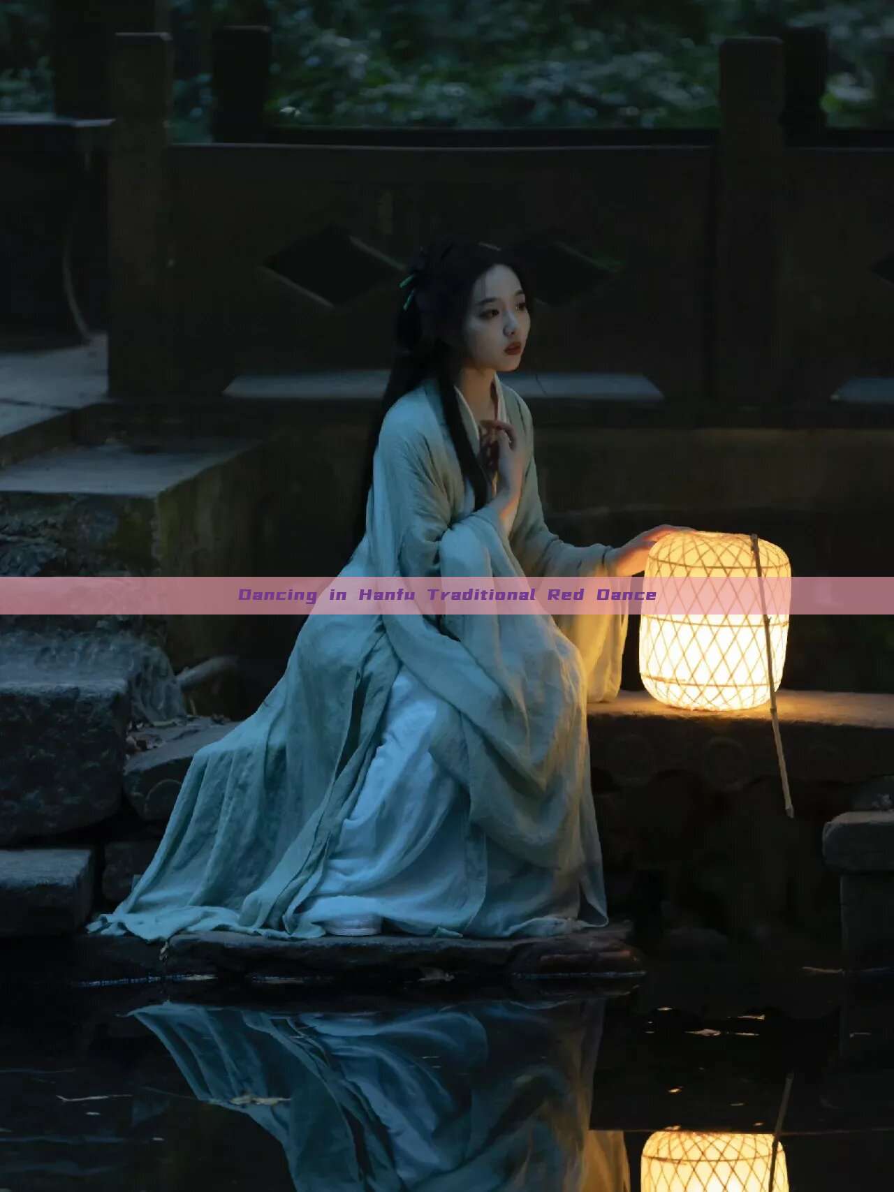 Dancing in Hanfu Traditional Red Dance Dancing in Hanfu Traditional Red Dance