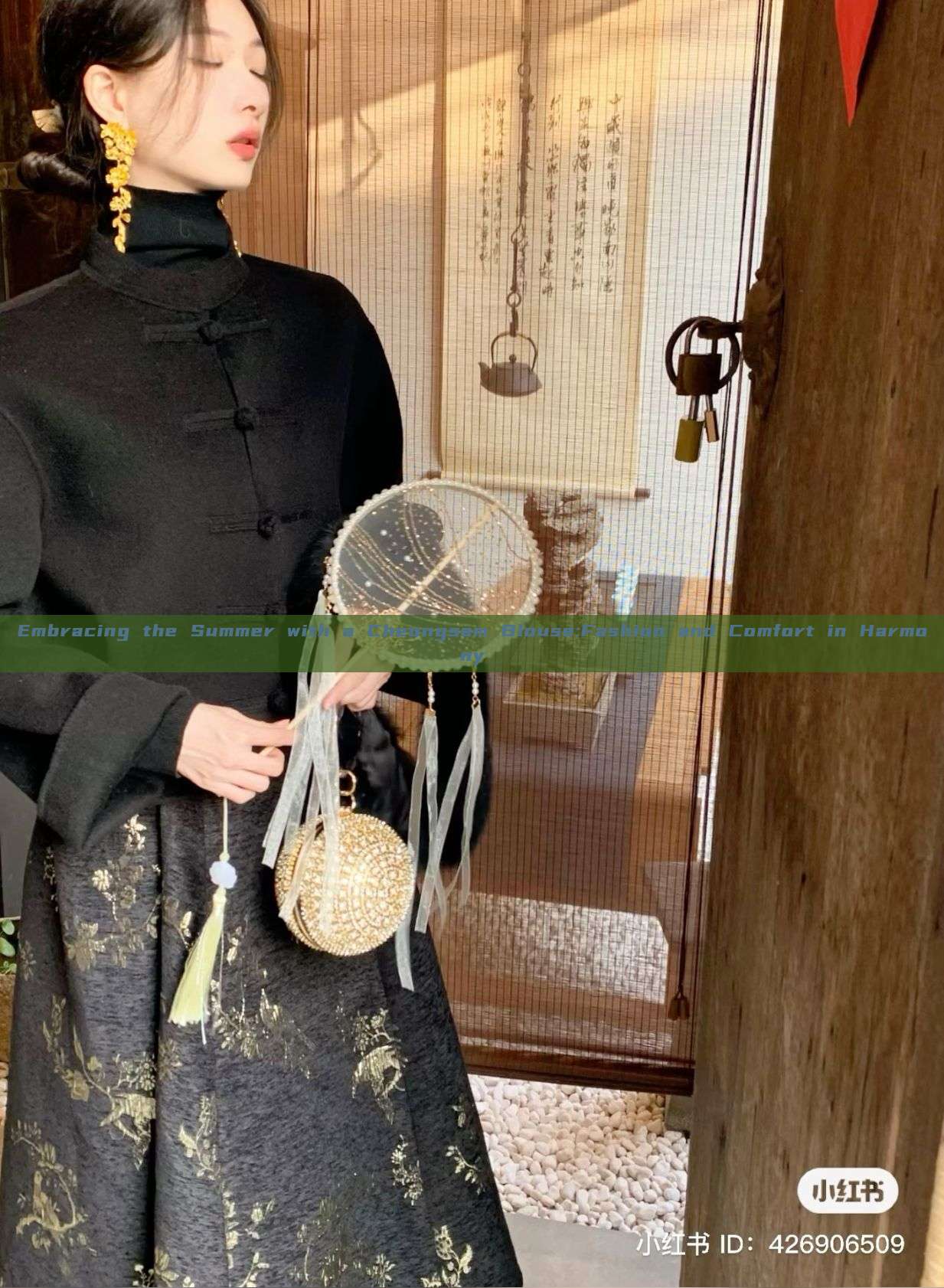 Embracing the Summer with a Cheongsam Blouse:Fashion and Comfort in Harmony Embracing the Summer with a Cheongsam Blouse:Fashion and Comfort in Harmony