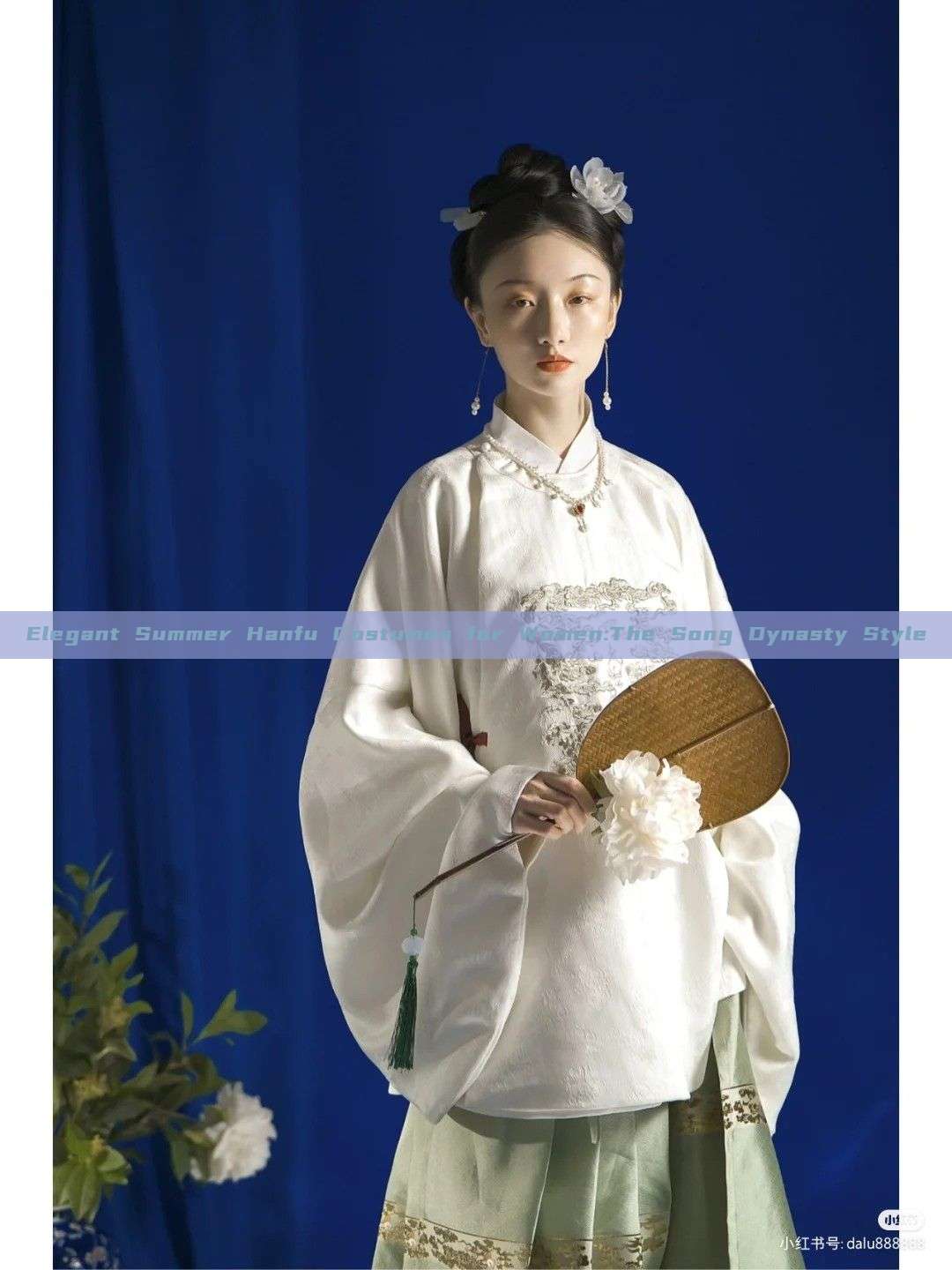 Elegant Summer Hanfu Costumes for Women:The Song Dynasty Style Elegant Summer Hanfu Costumes for Women:The Song Dynasty Style