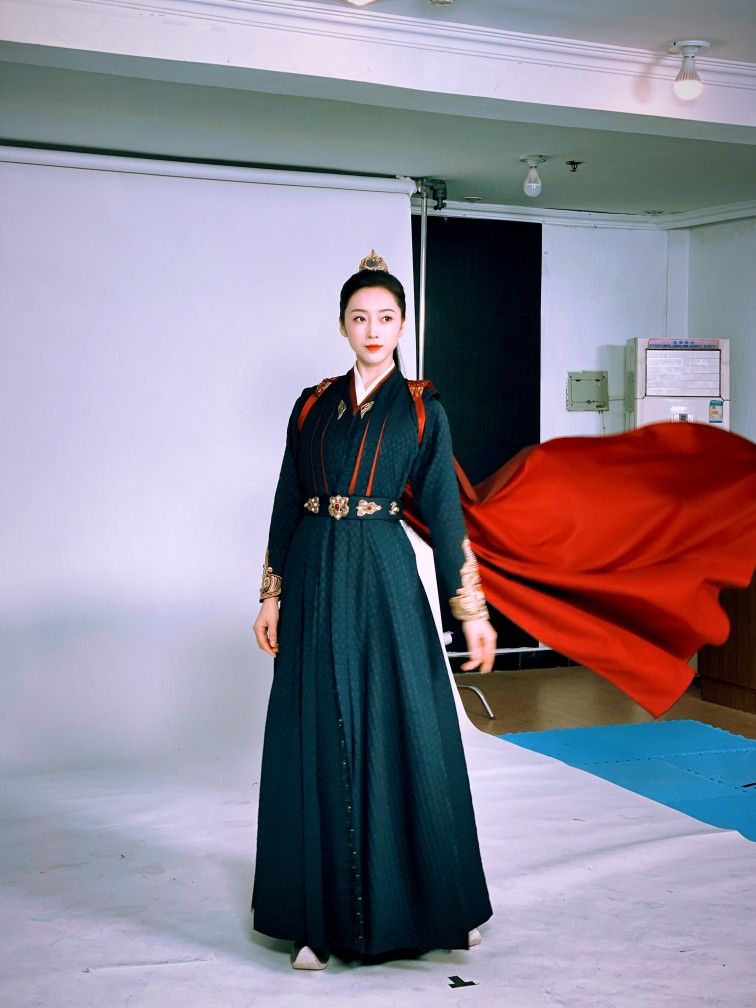 Fu Rongs Hanfu Style:A Closer Look at the Splendid Ryufu Flower Fu Rongs Hanfu Style:A Closer Look at the Splendid Ryufu Flower