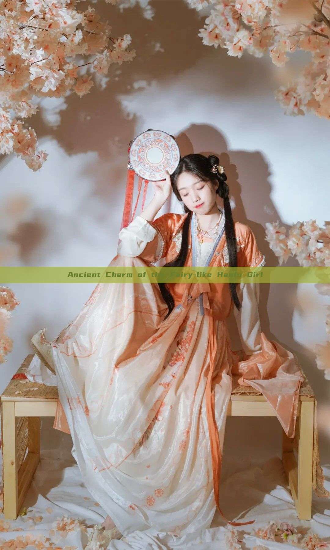Ancient Charm of the Fairy-like Hanfu Girl Ancient Charm of the Fairy-like Hanfu Girl