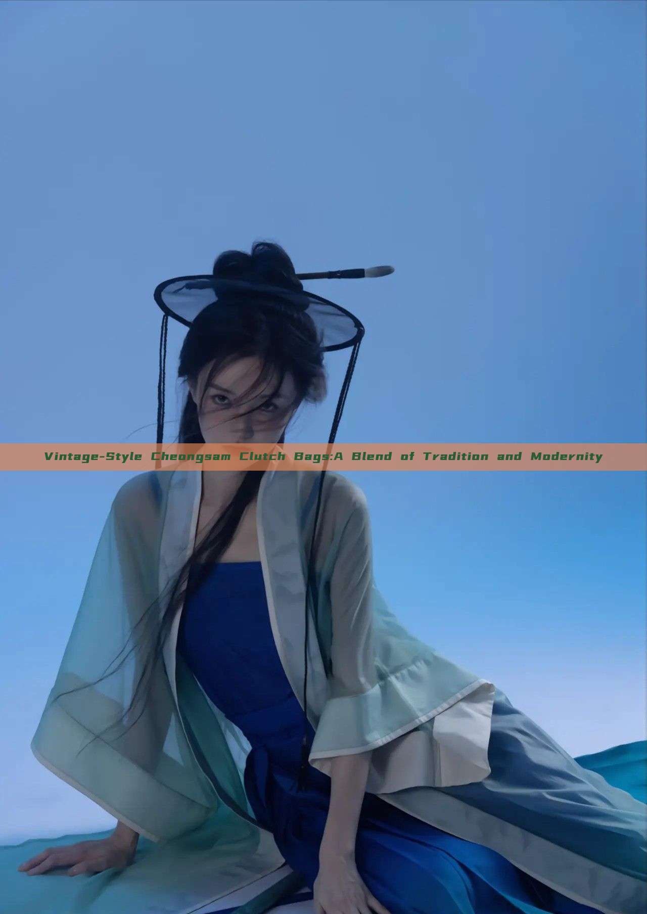 Vintage-Style Cheongsam Clutch Bags:A Blend of Tradition and Modernity Vintage-Style Cheongsam Clutch Bags:A Blend of Tradition and Modernity