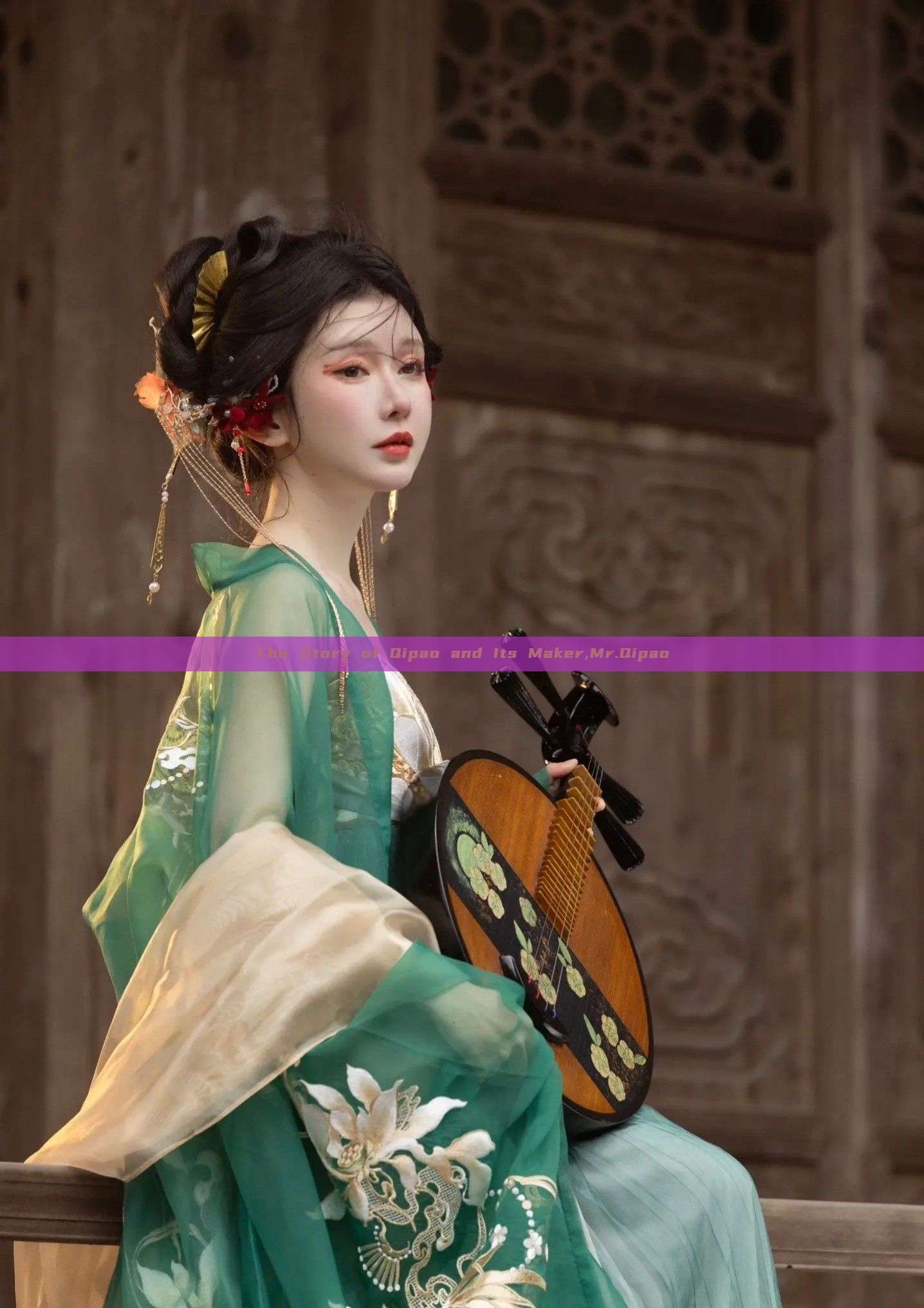 The Story of Qipao and Its Maker,Mr.Qipao The Story of Qipao and Its Maker,Mr.Qipao