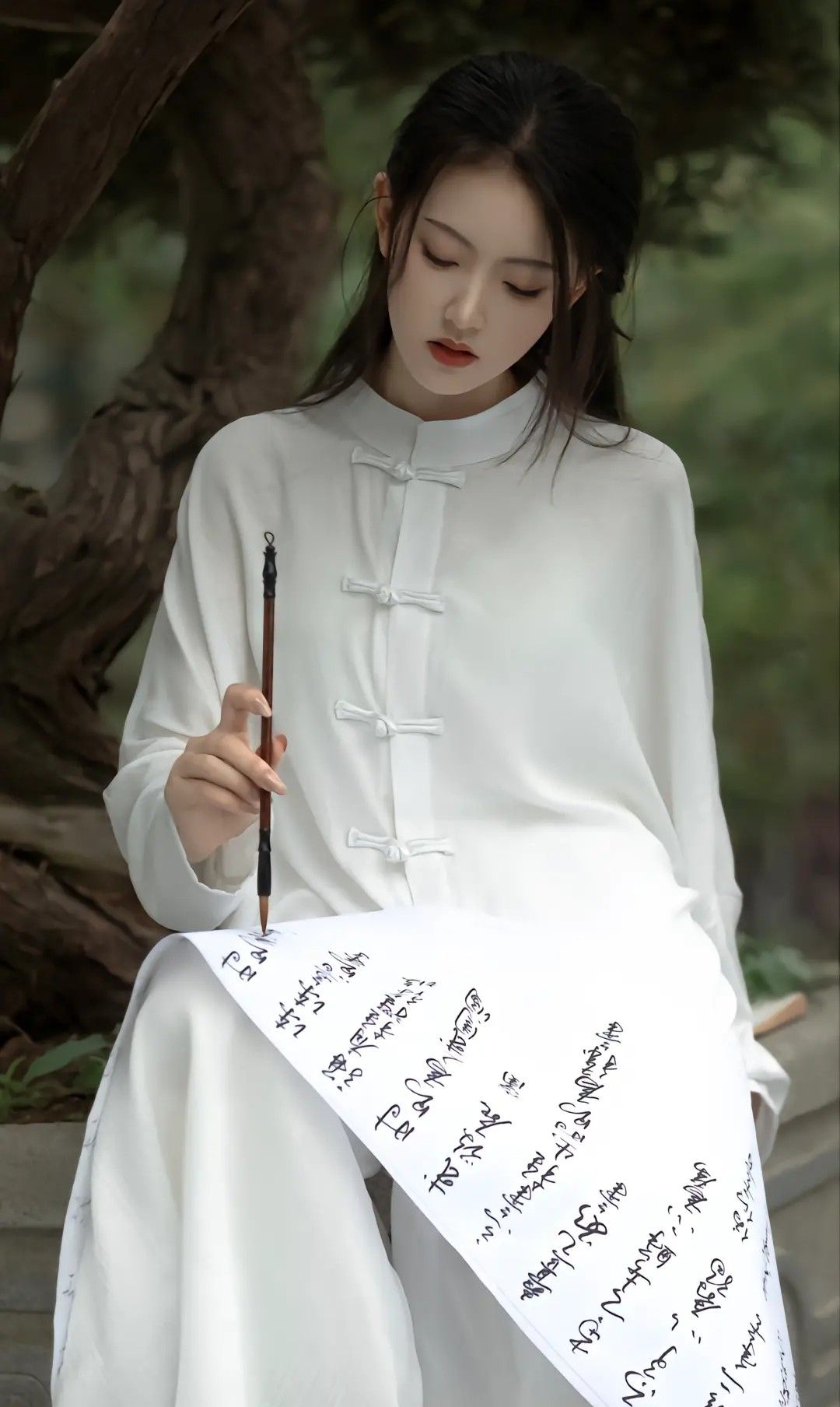 Winter Fashion:The Allure of the Martial Elegance of Hanfu for the Modern Heroine Winter Fashion:The Allure of the Martial Elegance of Hanfu for the Modern Heroine