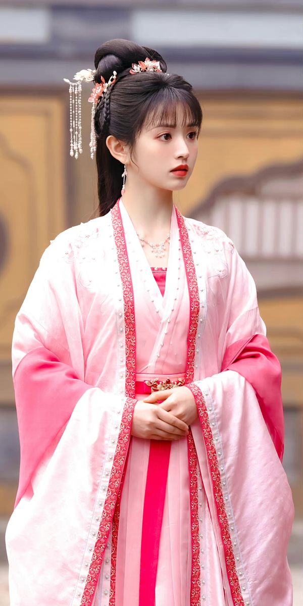 The Cheongsam and Cloth Fan Women:Embodying Traditional Elegance The Cheongsam and Cloth Fan Women:Embodying Traditional Elegance