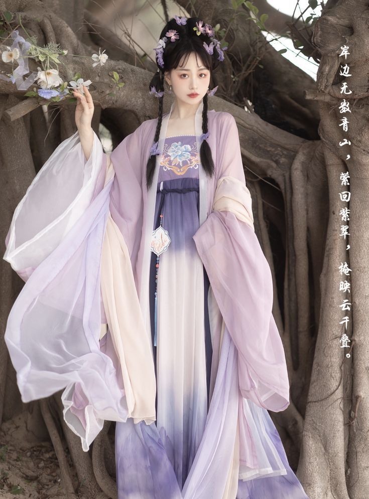White Cheongsam and High Heels:A Fashionable Fusion White Cheongsam and High Heels:A Fashionable Fusion
