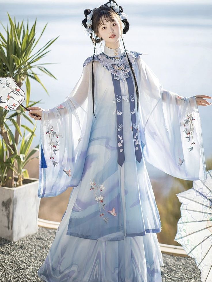 Maternal-Child Fashion:Autumn-Winter Qipao Sets with Long Sleeves for Mother-Daughter Duo Maternal-Child Fashion:Autumn-Winter Qipao Sets with Long Sleeves for Mother-Daughter Duo