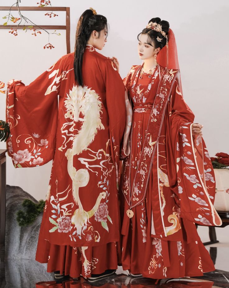 Ethereal Cheongsam:The Evolution of XS Flag袍的魅力 Ethereal Cheongsam:The Evolution of XS Flag袍的魅力