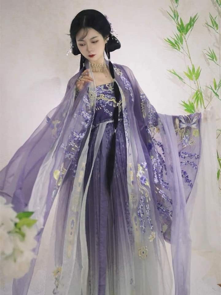 Plus-Size Fashion Meets Traditional Hanfu:The Evolution of禅意长裙 for Curvier Women Plus-Size Fashion Meets Traditional Hanfu:The Evolution of禅意长裙 for Curvier Women