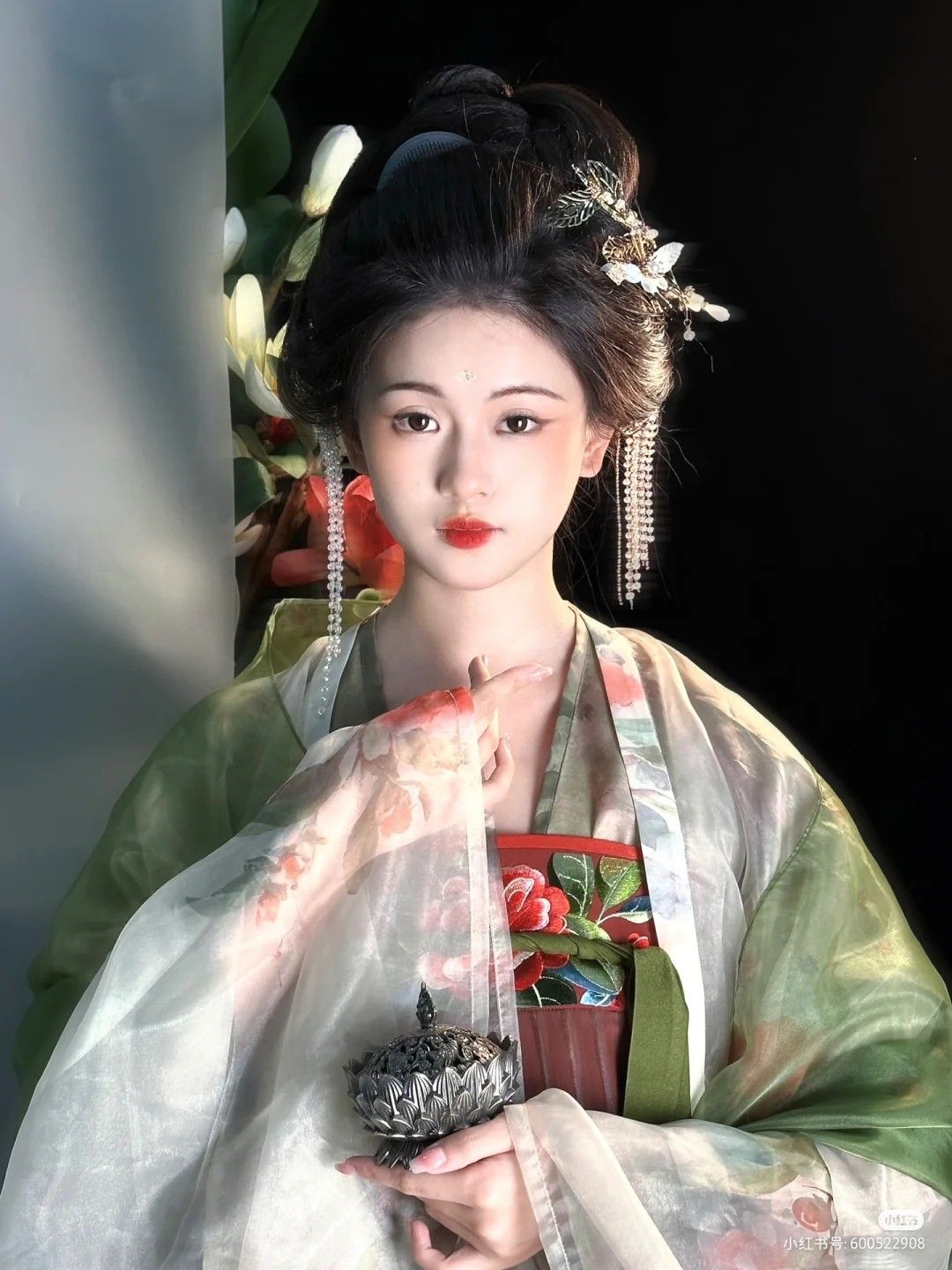 Archery Props for Hanfu Photoshoots:A Guide to Traditional and Modern Accessories Archery Props for Hanfu Photoshoots:A Guide to Traditional and Modern Accessories