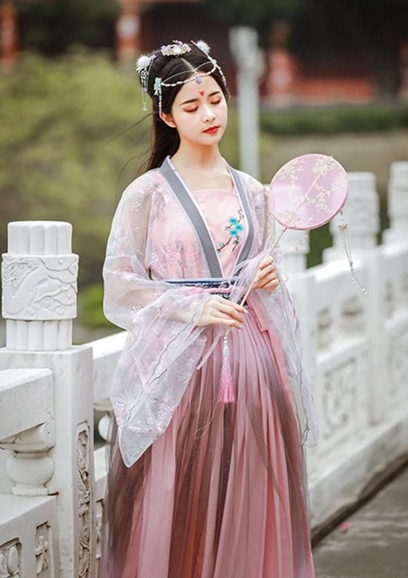 Hanfu Ming-Style Authentic Costumes for Elementary Students Hanfu Ming-Style Authentic Costumes for Elementary Students