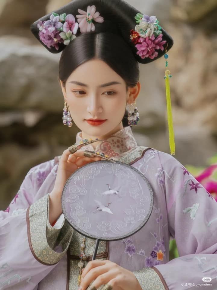 The Allure of Modern Qiqiao Cheongsam:Latest Styles and Blockbusters The Allure of Modern Qiqiao Cheongsam:Latest Styles and Blockbusters