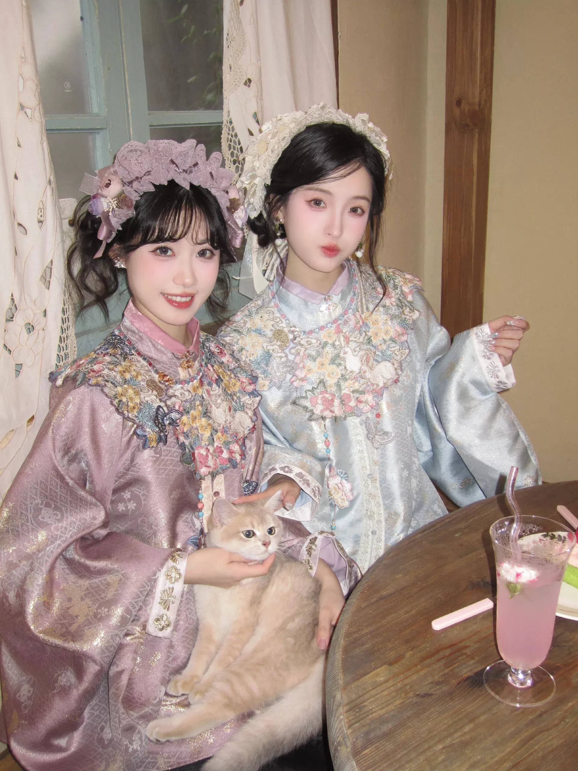 Ethereal Summer Costumes for Women in Traditional Chinese Hanfu Fashion Ethereal Summer Costumes for Women in Traditional Chinese Hanfu Fashion