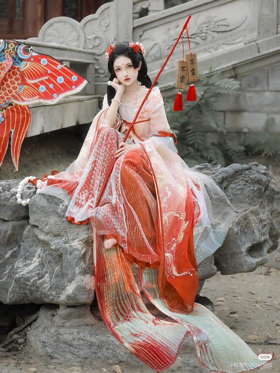 The Elegance of Cheongsam:A Symbol of Splendor and Grace The Elegance of Cheongsam:A Symbol of Splendor and Grace