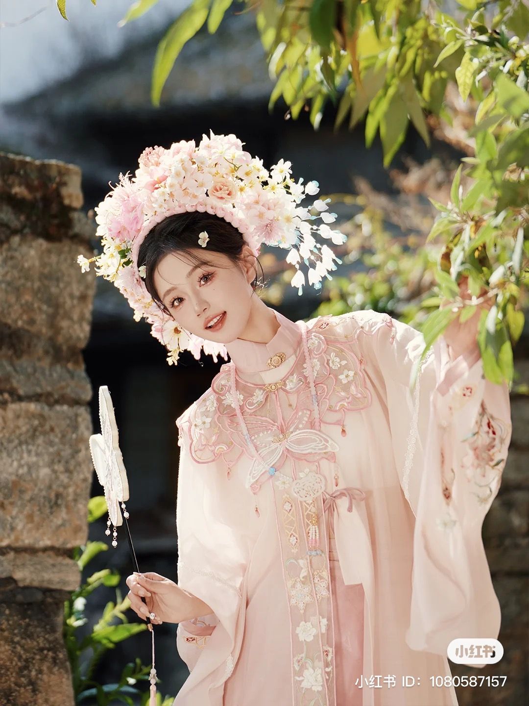 The Splendor of Cheongsam Dance Costumes:Unraveling the Fabric of Chinese Dance Culture The Splendor of Cheongsam Dance Costumes:Unraveling the Fabric of Chinese Dance Culture