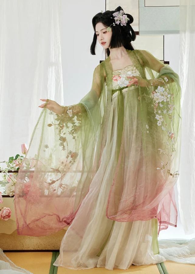 Tall and Elegant:The Allure of Extended Length Cheongsam Tall and Elegant:The Allure of Extended Length Cheongsam
