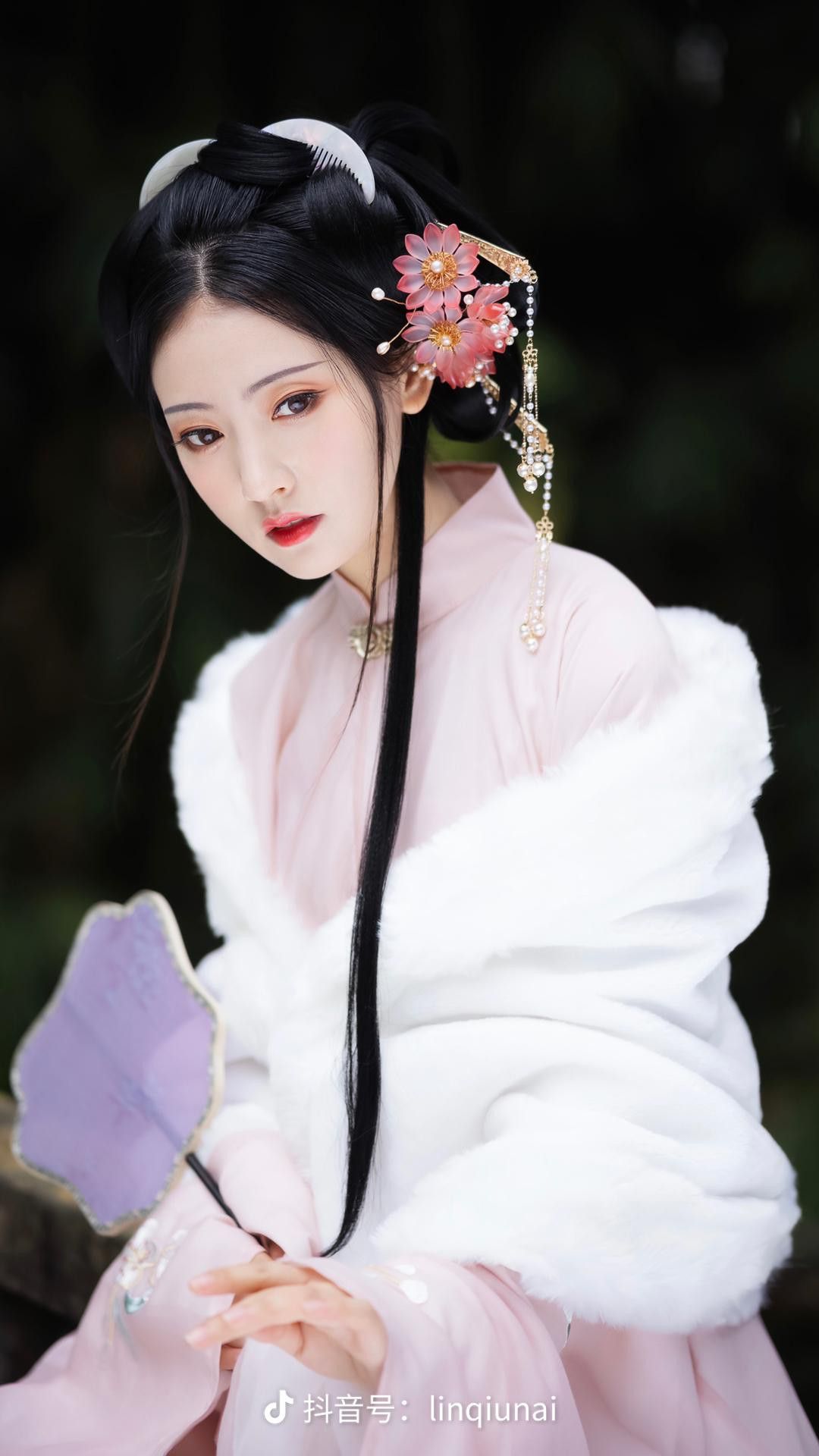 Vintage-Style Girls Cheongsam for Summer:A Blend of Tradition and Modernity Vintage-Style Girls Cheongsam for Summer:A Blend of Tradition and Modernity