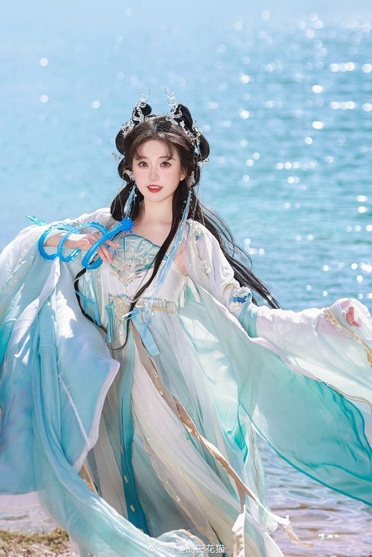 Vintage Shanghai Cheongsam:A Classy Heritage of Elegance Vintage Shanghai Cheongsam:A Classy Heritage of Elegance
