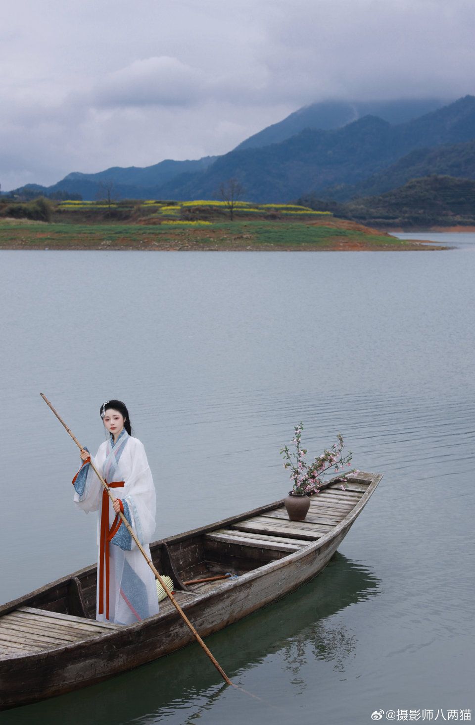The Rise of Hanfu Fashion:Embracing Traditional Beauty in the Age of 12 and 13 for Girls Youth The Rise of Hanfu Fashion:Embracing Traditional Beauty in the Age of 12 and 13 for Girls Youth