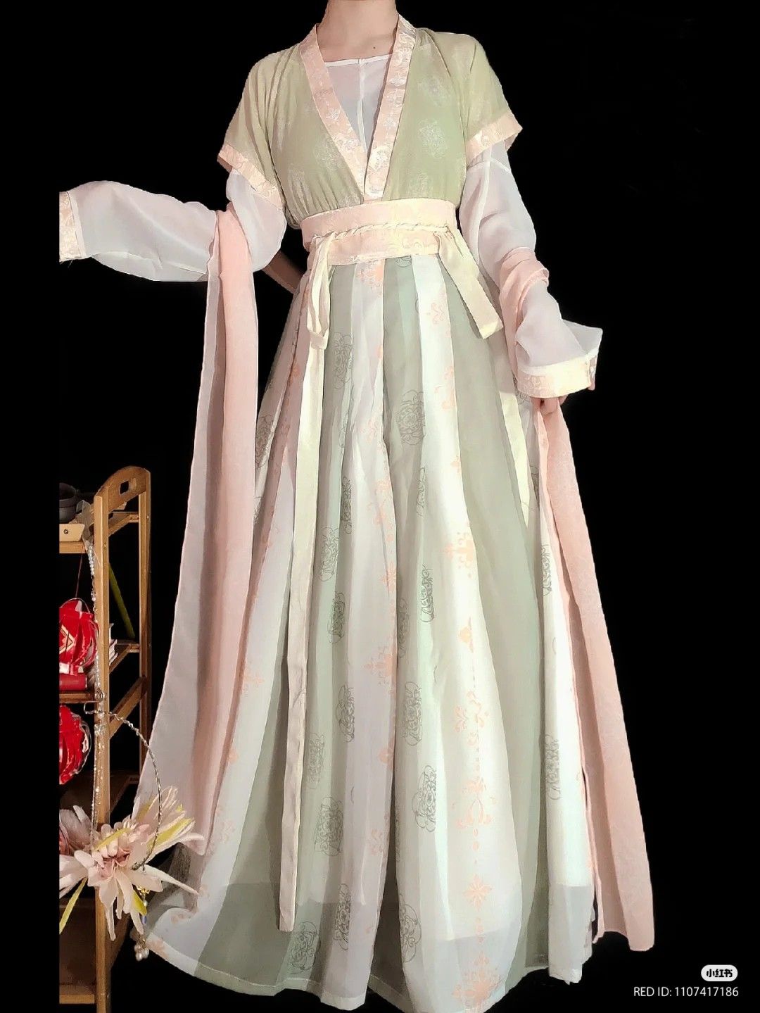 Charming Cheongsam:The Delightful Allure of Traditional Chinese Dress Charming Cheongsam:The Delightful Allure of Traditional Chinese Dress