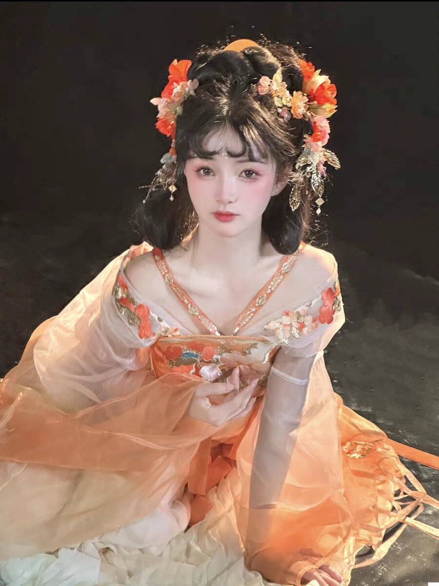 Traditional Chinese Clothing Fabrics:A Journey Through Time and Texture Traditional Chinese Clothing Fabrics:A Journey Through Time and Texture