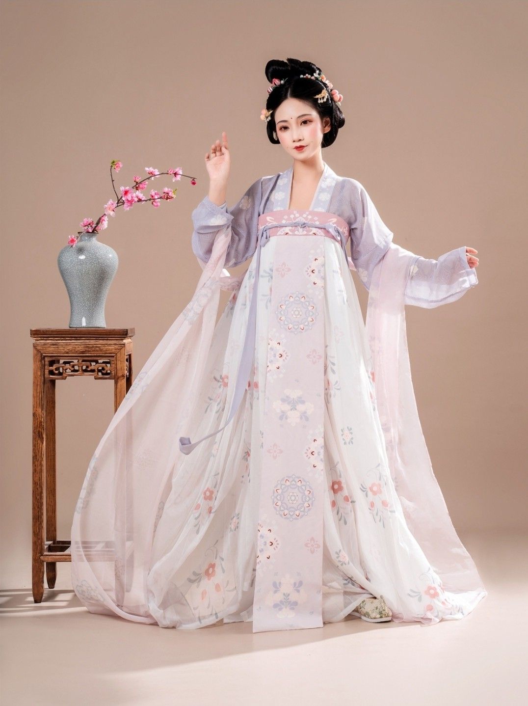 Classic Comfort:A Two-Piece Pure Cotton Cheongsam Set Classic Comfort:A Two-Piece Pure Cotton Cheongsam Set