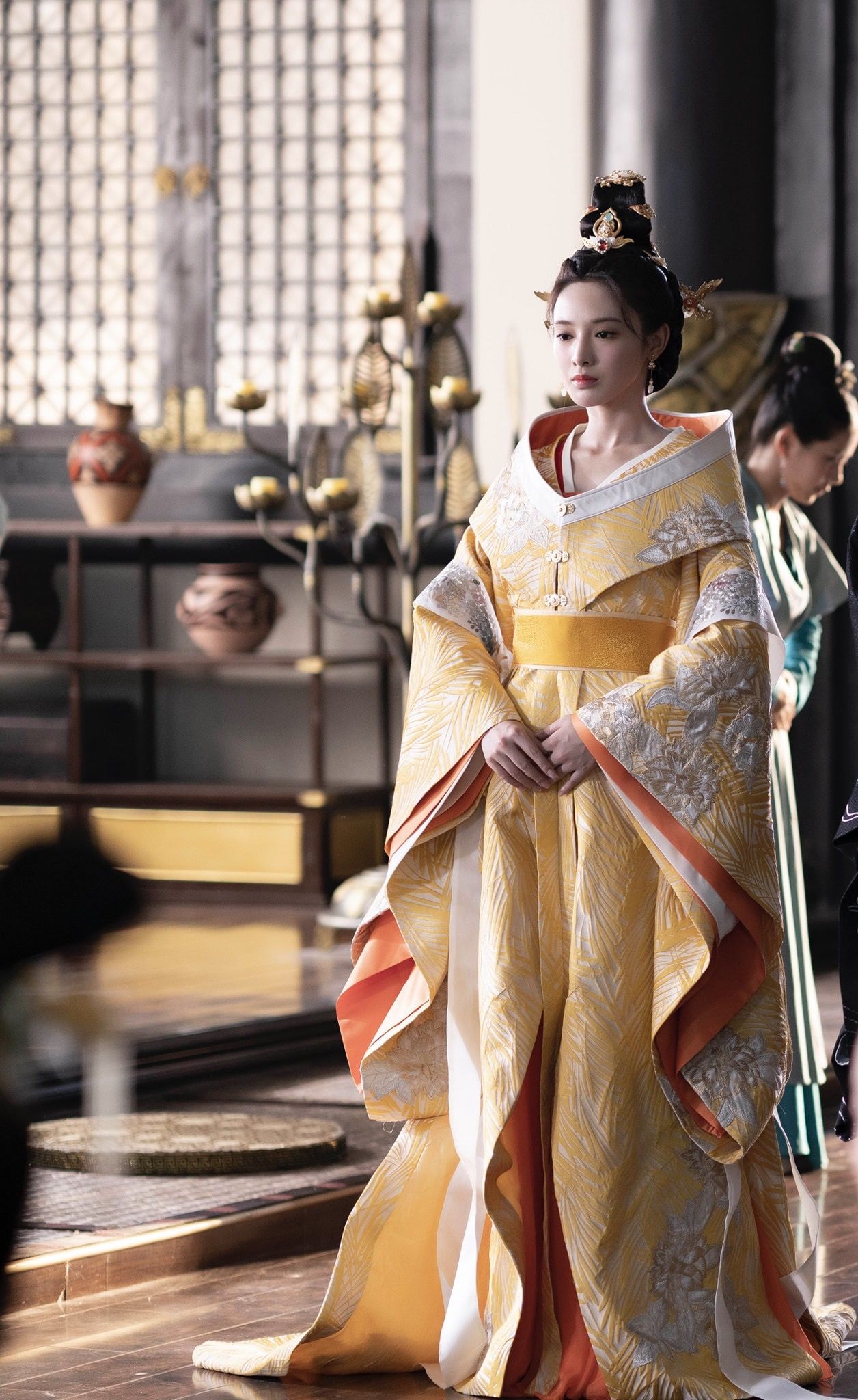 Winter Cheongsam with Outer Layer:A Guide to Styling and Fashion Trends Winter Cheongsam with Outer Layer:A Guide to Styling and Fashion Trends